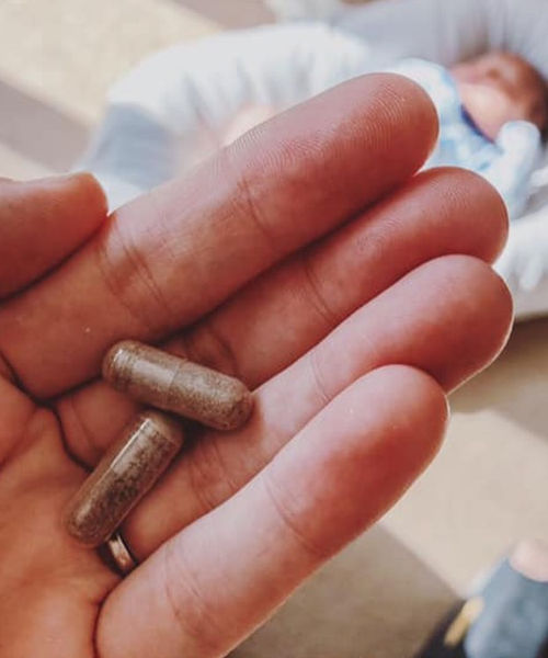Placenta encapsulation capsules prepared in Perth