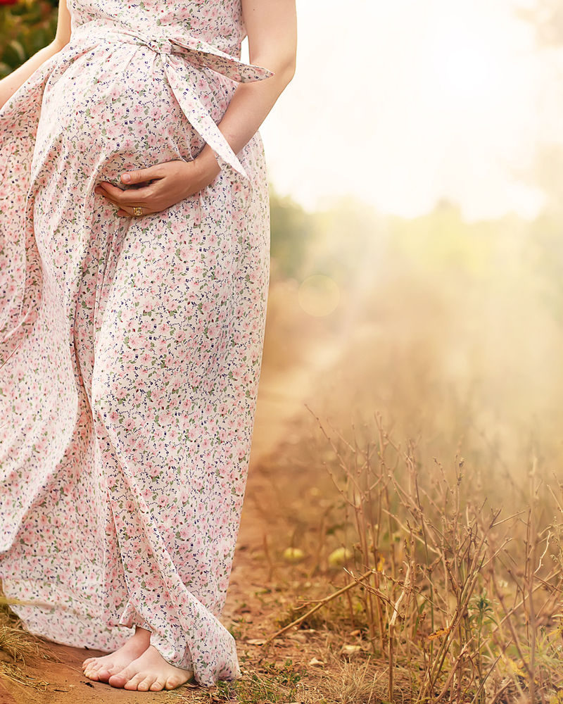 Pregnant woman in nature — placenta encapsulation Perth WA